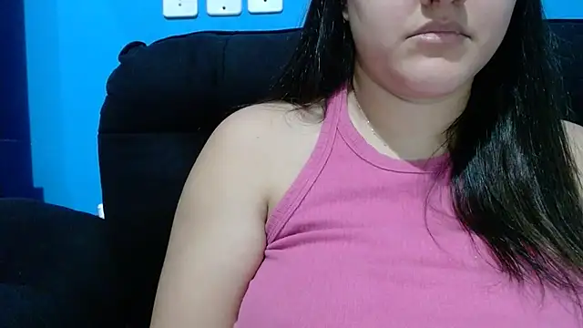 luckygirl111 online show from April 6, 2026, 1:34 pm