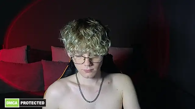 Keytaro online show from March 27, 2026, 1:44 am