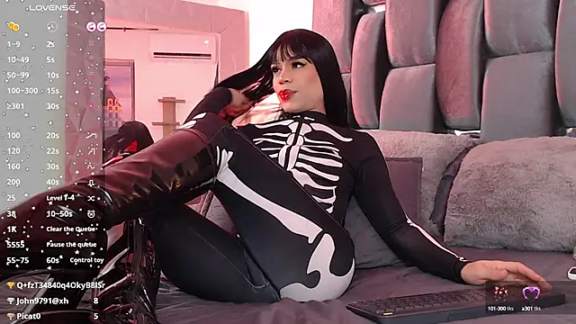 LucyGiraldo online show from March 10, 2025, 11:49 pm