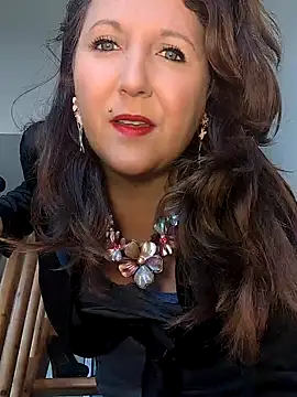 Snapshot of Candy-Desire chatting on December 2, 2024, 12:40 pm Candy-Desire online show from December 2, 2024, 12:40 pm