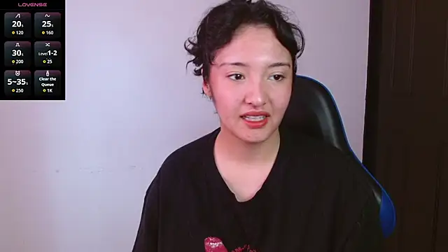 alexaa08 online show from June 16, 2026, 12:52 pm