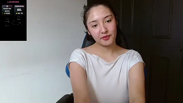 alexaa08 online show from July 15, 2026, 4:12 pm