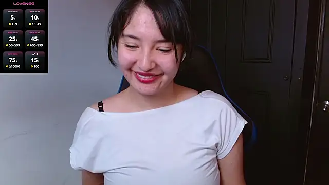 alexaa08 online show from July 24, 2026, 2:59 pm