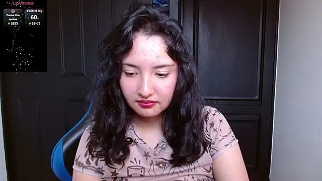 alexaa08 online show from July 31, 2026, 4:17 pm