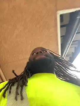 Snapshot of saddlewalker35 chatting on February 7, 2025, 11:24 pm saddlewalker35 online show from February 7, 2025, 11:24 pm