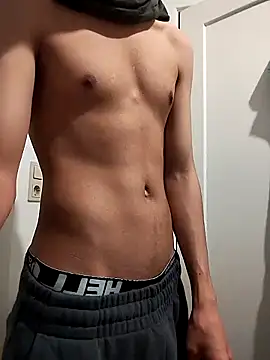 Dennis 2024 online show from February 27, 2026, 2:06 pm