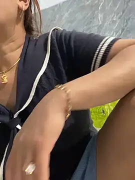 Linaannn online show from February 23, 2026, 1:08 pm