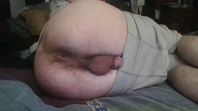 BackRoom18 online show from November 18, 2025, 1:44 am