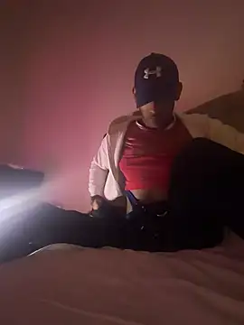 esteraulxxx online show from February 6, 2026, 3:33 am