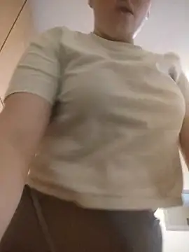 CoddessCrystal online show from March 28, 2026, 6:46 am