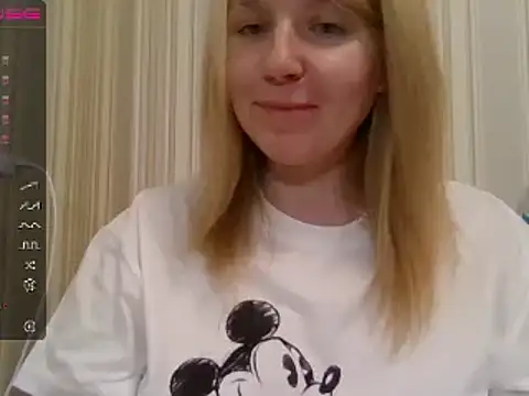 Snapshot of urbadkitty chatting on January 11, 2025, 1:43 pm urbadkitty online show from January 11, 2025, 1:43 pm