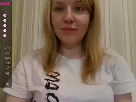 Snapshot of urbadkitty chatting on January 25, 2025, 11:44 am urbadkitty online show from January 25, 2025, 11:44 am