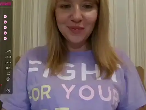 Snapshot of urbadkitty chatting on March 13, 2025, 2:01 pm urbadkitty online show from March 13, 2025, 2:01 pm