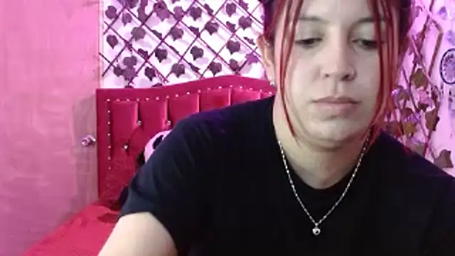 Melani cute02 online show from November 7, 2025, 4:56 am