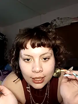 tiredcamgirI online show from September 22, 2025, 6:43 pm