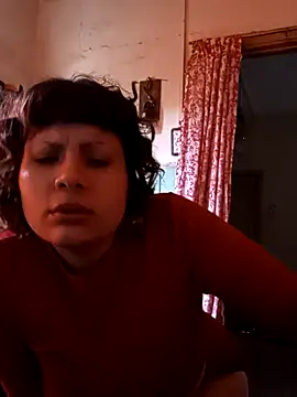 tiredcamgirI online show from September 23, 2025, 6:55 pm