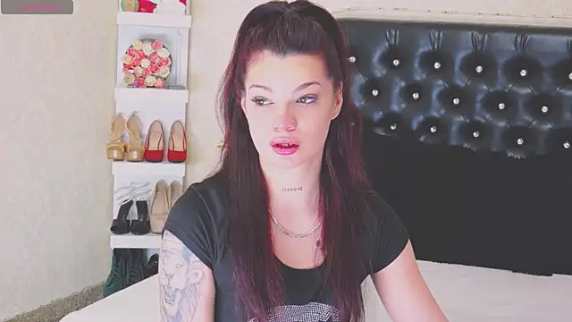 Allisonn223 online show from March 29, 2026, 12:16 pm