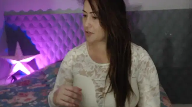 Sarahmonesexy online show from January 29, 2025, 7:22 pm