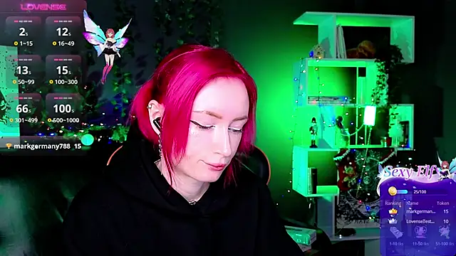 Snapshot of _HelenCarter chatting on December 24, 2024, 8:49 pm HelenCarter online show from December 24, 2024, 8:49 pm