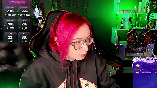 Snapshot of _HelenCarter chatting on December 30, 2024, 8:36 pm HelenCarter online show from December 30, 2024, 8:36 pm