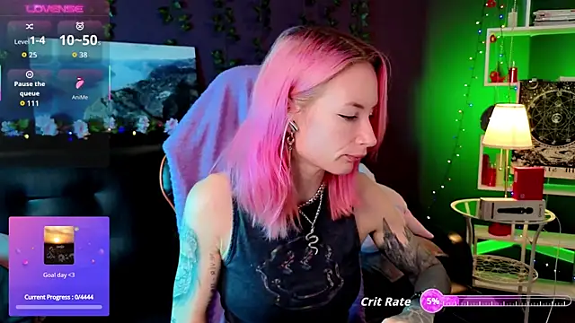 Snapshot of _HelenCarter chatting on October 19, 2025, 8:42 pm HelenCarter online show from October 19, 2025, 8:42 pm