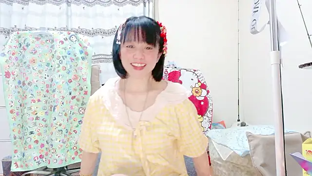 Snapshot of renapiyon8182 chatting on May 22, 2026, 8:25 pm renapiyon8182 online show from May 22, 2026, 8:25 pm