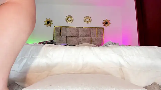 Snapshot of charylove11 chatting on February 15, 2025, 7:27 am charylove11 online show from February 15, 2025, 7:27 am