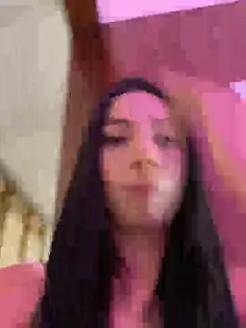 Snapshot of Lina10 chatting on February 13, 2026, 9:00 pm Lina10 online show from February 13, 2026, 9:00 pm