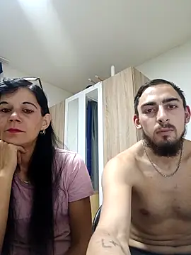 Snapshot of redx77777 chatting on December 20, 2025, 10:50 pm redx77777 online show from December 20, 2025, 10:50 pm