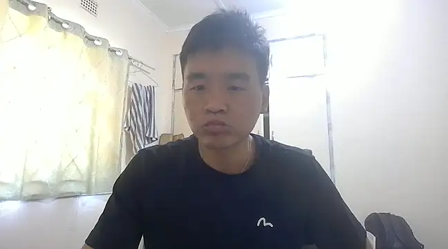 Snapshot of kisstoyousoon2024 chatting on December 3, 2024, 7:21 am kisstoyousoon2024 online show from December 3, 2024, 7:21 am