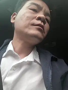 Snapshot of kisstoyousoon2024 chatting on December 17, 2025, 5:46 am kisstoyousoon2024 online show from December 17, 2025, 5:46 am