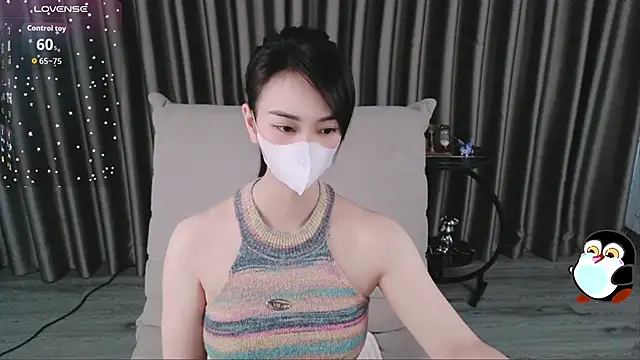 Snapshot of -----Sue----- chatting on September 14, 2025, 1:49 am -----Sue----- online show from September 14, 2025, 1:49 am