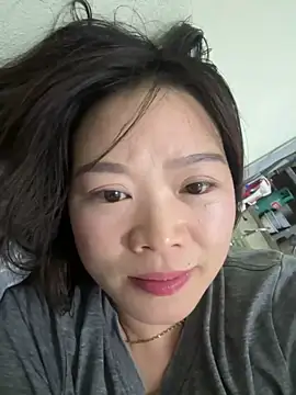 Snapshot of Hellen_111 chatting on September 14, 2025, 3:44 pm Hellen 111 online show from September 14, 2025, 3:44 pm
