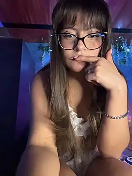 Lily candy X online show from February 13, 2026, 5:25 am