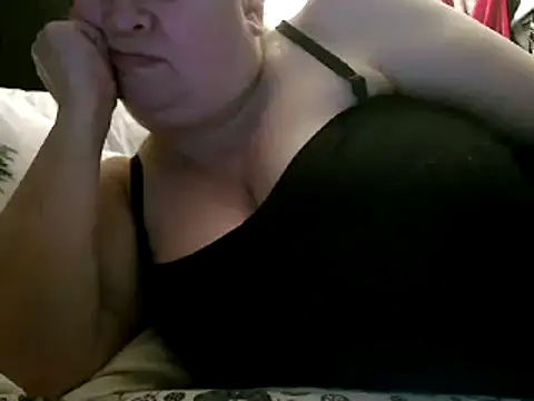 Snapshot of WHITEDAROSE chatting on March 5, 2025, 4:02 am WHITEDAROSE online show from March 5, 2025, 4:02 am