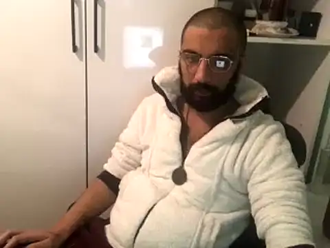 MasterKARATASSAKK online show from March 2, 2025, 5:47 pm