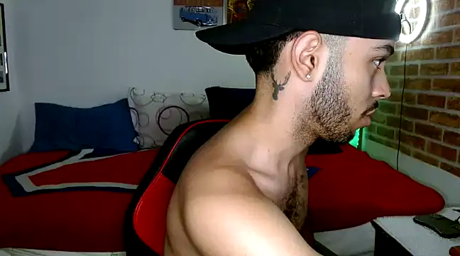 Snapshot of colinbrown chatting on February 4, 2025, 8:24 am colinbrown online show from February 4, 2025, 8:24 am