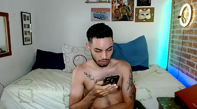 Snapshot of colinbrown chatting on February 26, 2025, 3:19 pm colinbrown online show from February 26, 2025, 3:19 pm