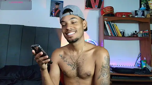 Snapshot of colinbrown chatting on September 29, 2025, 10:53 am colinbrown online show from September 29, 2025, 10:53 am