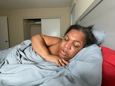 Badgirlbrittt online show from February 12, 2025, 10:04 pm