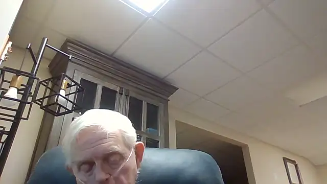 bootlegmanz online show from January 18, 2026, 9:18 pm