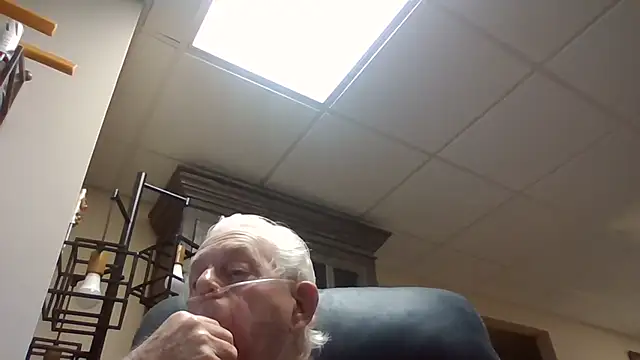 bootlegmanz online show from April 7, 2026, 9:48 pm