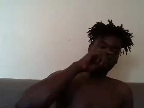 SmallGoodNutts online show from February 7, 2025, 4:24 pm