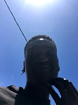 SmallGoodNutts online show from November 1, 2025, 11:12 am