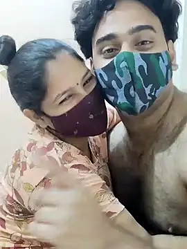 Snapshot of IND_COUPLE1 chatting on December 25, 2024, 5:16 am IND COUPLE1 online show from December 25, 2024, 5:16 am