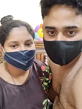 Snapshot of IND_COUPLE1 chatting on February 15, 2025, 5:17 pm IND COUPLE1 online show from February 15, 2025, 5:17 pm