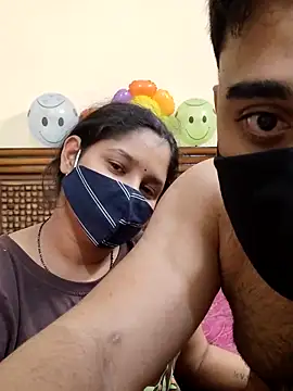 Snapshot of IND_COUPLE1 chatting on February 15, 2025, 8:22 pm IND COUPLE1 online show from February 15, 2025, 8:22 pm