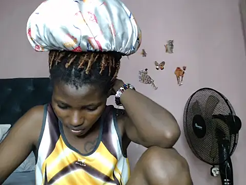 Snapshot of TrishaKalid chatting on March 11, 2025, 6:52 pm TrishaKalid online show from March 11, 2025, 6:52 pm