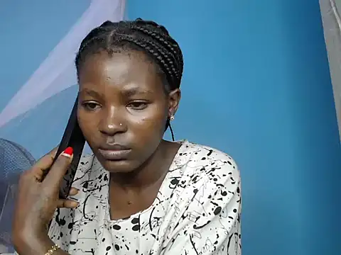 Snapshot of TrishaKalid chatting on November 13, 2025, 10:03 am TrishaKalid online show from November 13, 2025, 10:03 am