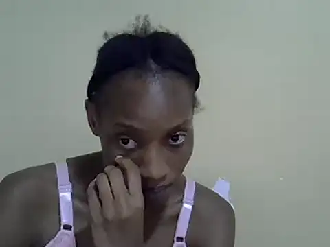 Snapshot of Iam_Rona chatting on January 22, 2025, 10:37 pm Iam Rona online show from January 22, 2025, 10:37 pm